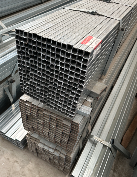 大渡口现货供应30*50*2镀锌方管50*80*3.0 20*20*1.5 20*40*2.0规格齐全
